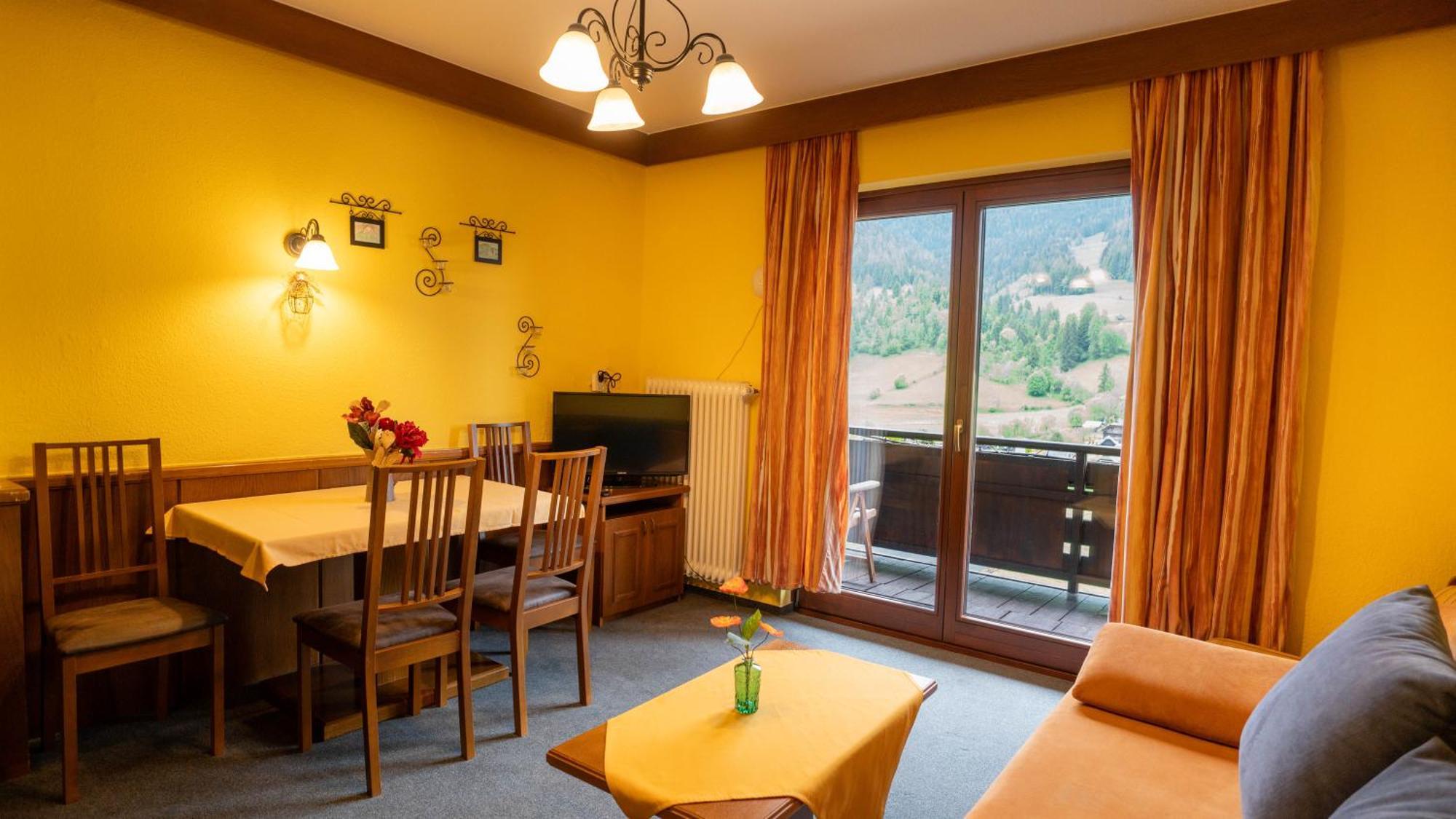 Haus Anna - Kaernten Card Im Sommer Inklusive Bad Kleinkirchheim Luaran gambar