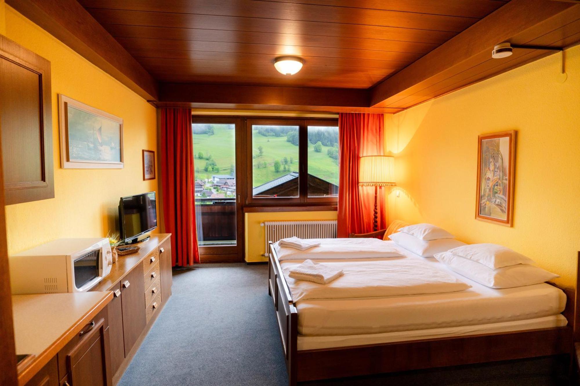 Haus Anna - Kaernten Card Im Sommer Inklusive Bad Kleinkirchheim Luaran gambar